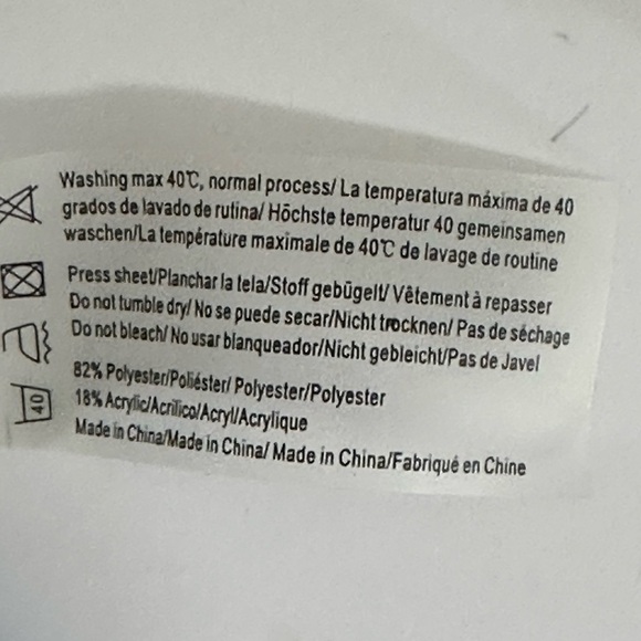 B 2 Prity sz med 1 piece swimsuit in a blue & white beachy look Nearly new - Picture 14 of 14